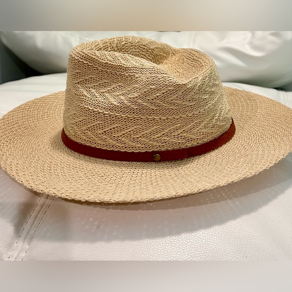 Forever 21 Tan Woven Hat with Brown Band